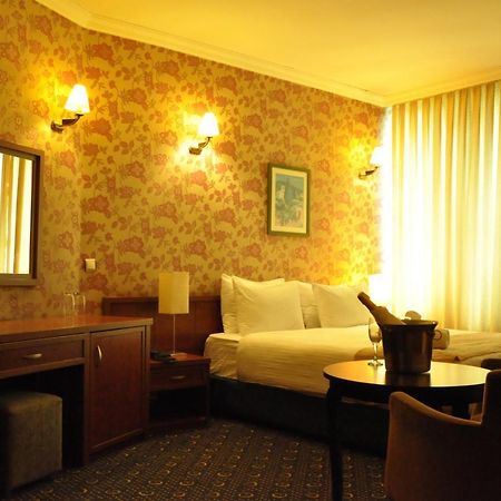 Kndf Marine Hotel Istanbul Luaran gambar